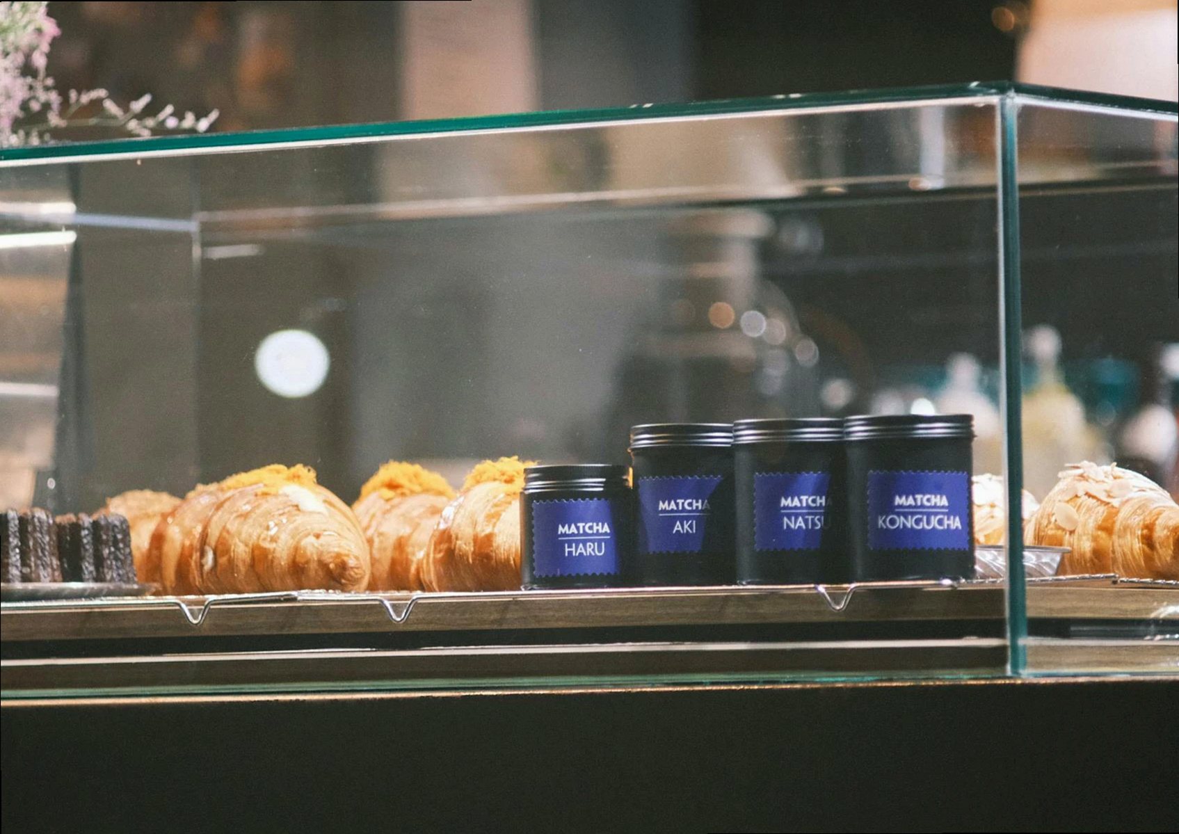 Iced Matcha με γάλα βρώμης